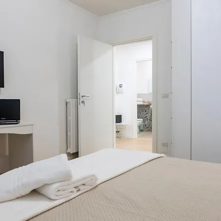 Bed & Breakfast Adastra