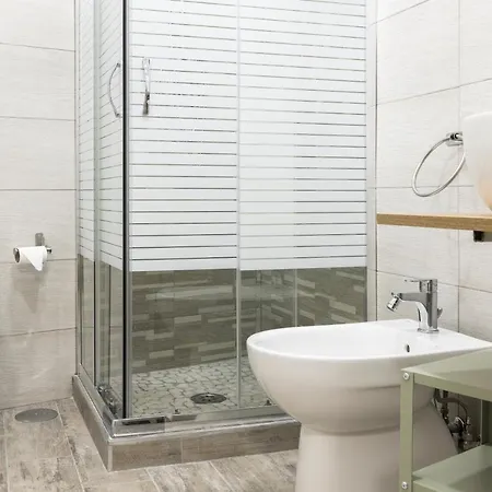 Bed & Breakfast Adastra 3*