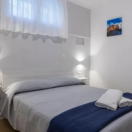 Adastra Alojamento de Acomodação e Pequeno-almoço