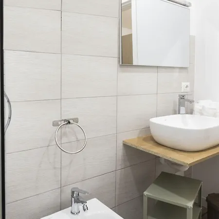 Adastra Alojamento de Acomodação e Pequeno-almoço Nápoles